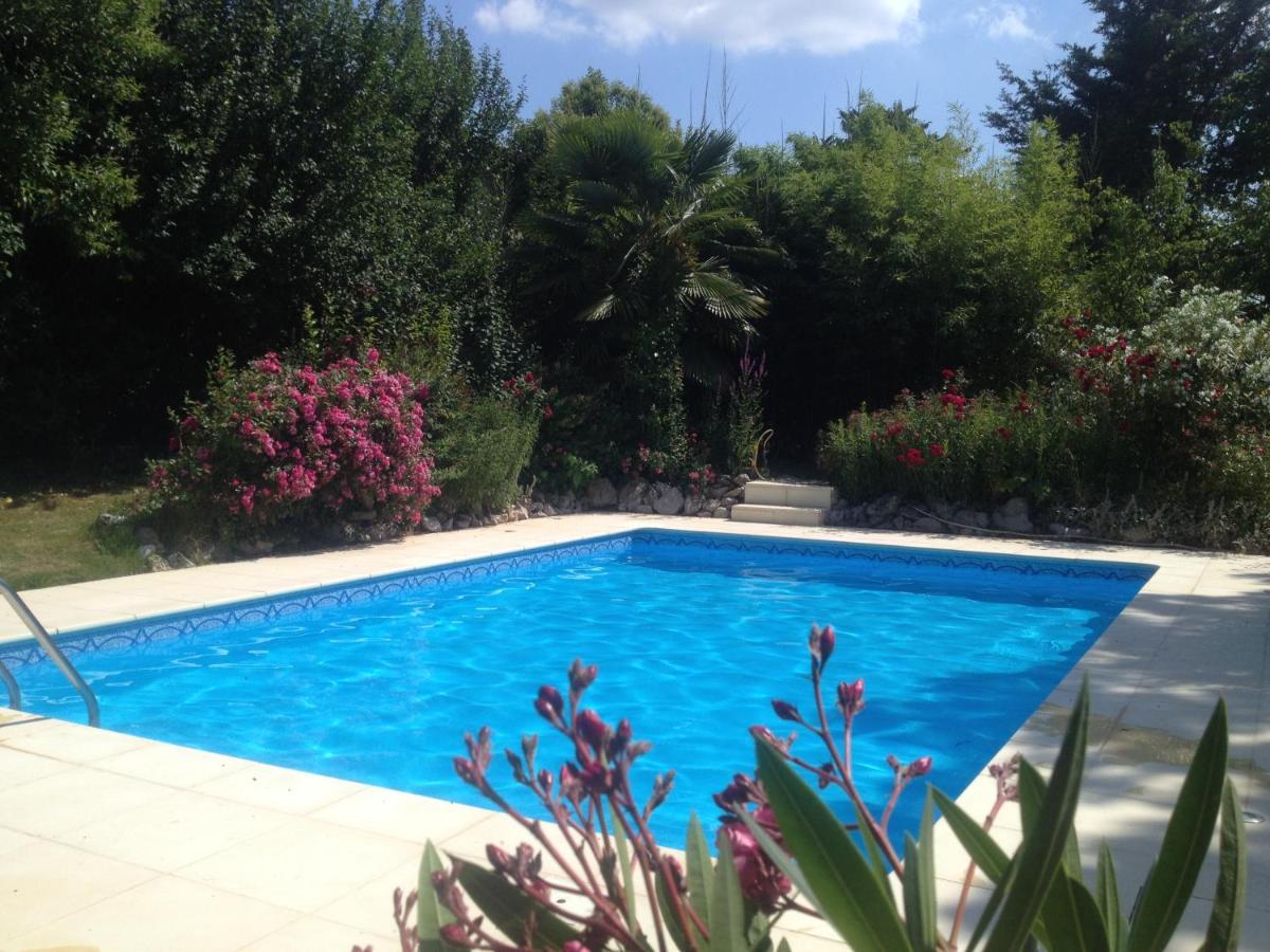 Grande Maison Atypique Le Burgaud 外观 照片